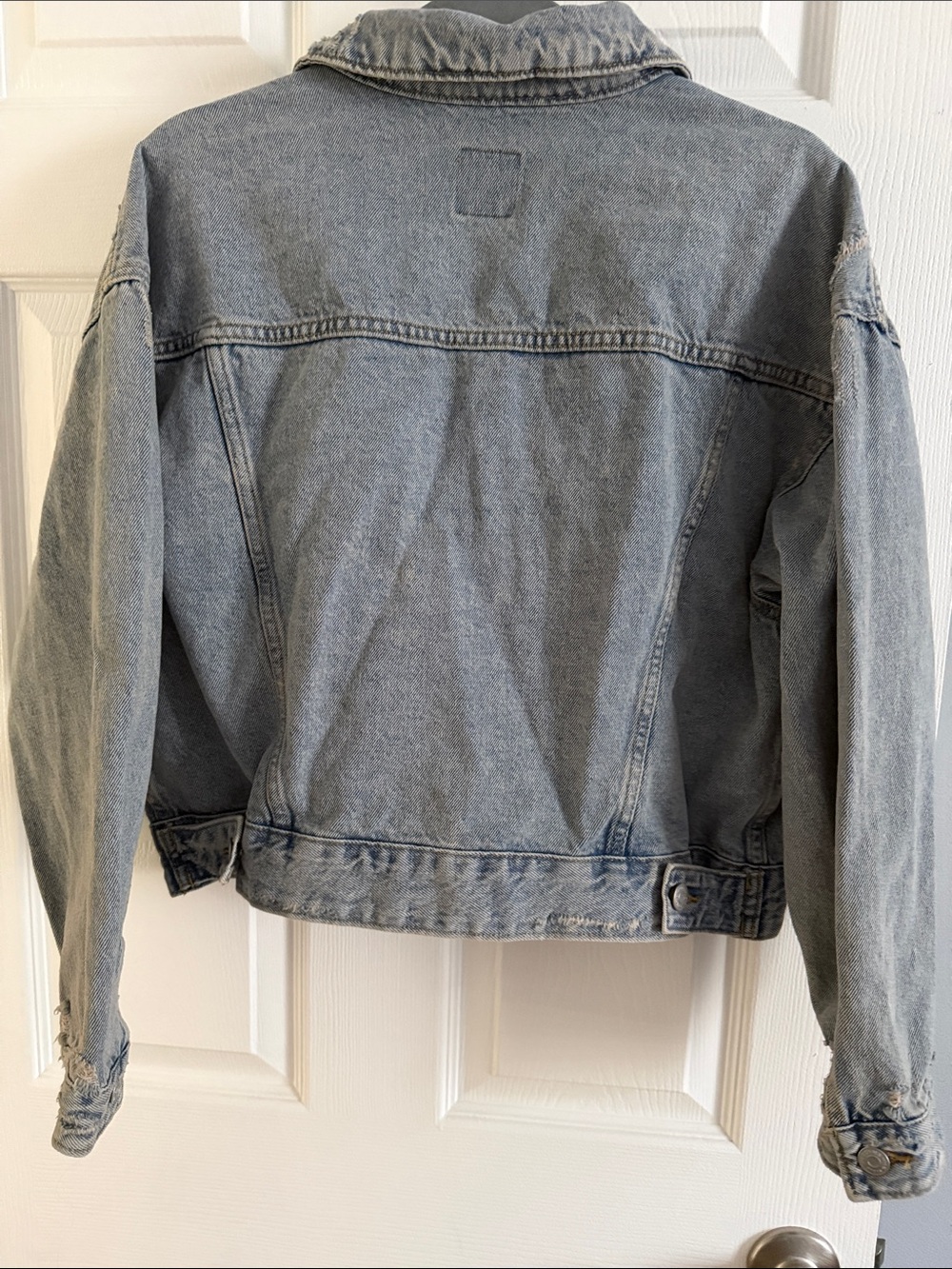 wild fable Washed Light Blue Distressed Denim Jacket - size Medium !!BRAND NEW!! - Picture 5 of 11